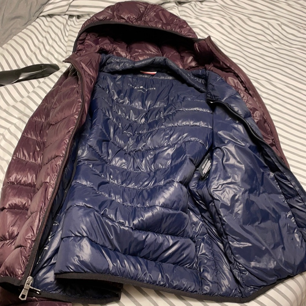 Tommy Hilfiger Packable Puffer Jacket. XL